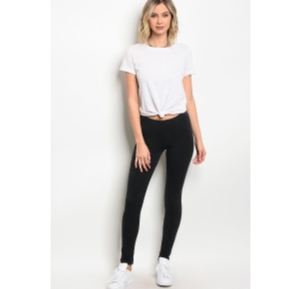Dreamy Luxe Black Leggings  🍂 2 Left - Picture 5 of 5